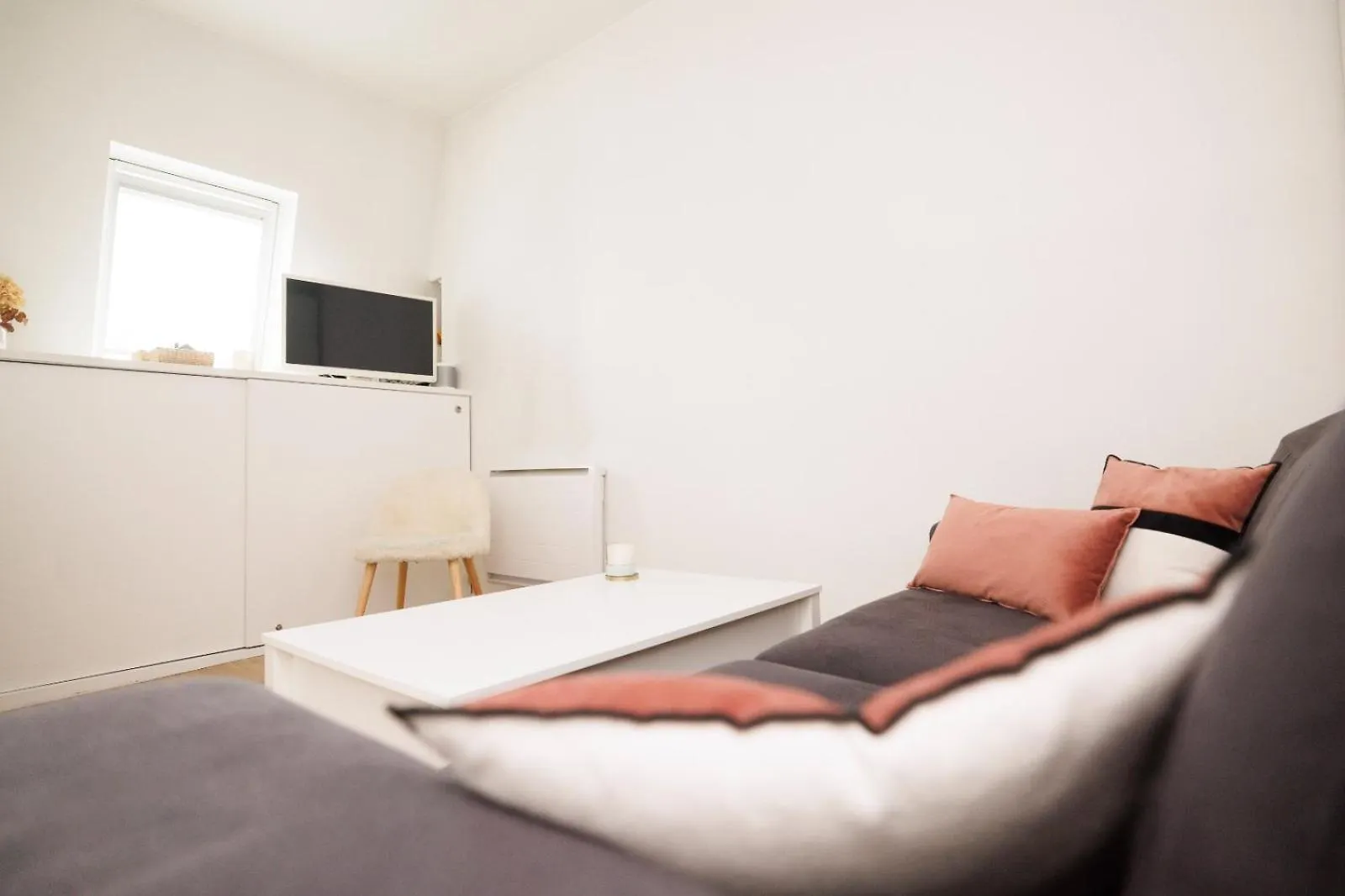 Charmant Studio Pres De Montmartre Parigi 0*,